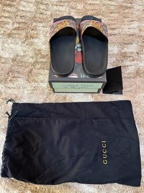 Gucci Black Slide Sandals with Floral Monogram/tiger Strap